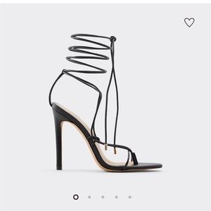Glaosa Strappy Heel